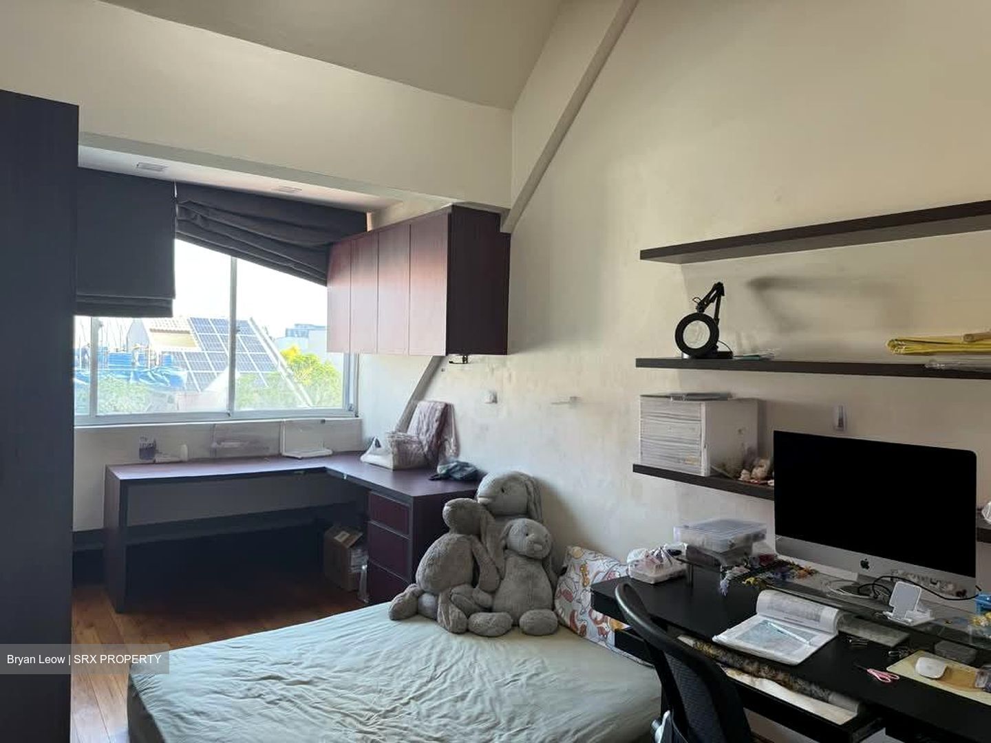 Sembawang Hills Estate (D20), Terrace #537109281